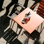 Le Lieu 2*