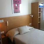 Le Lieu Szálloda