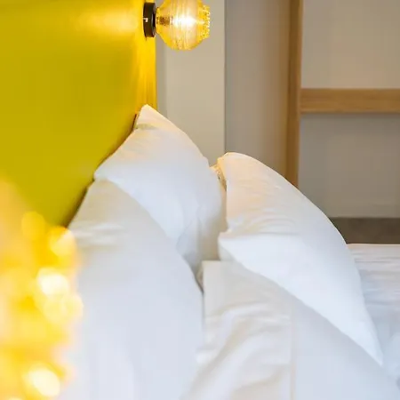 Hotel Le Lieu 2*