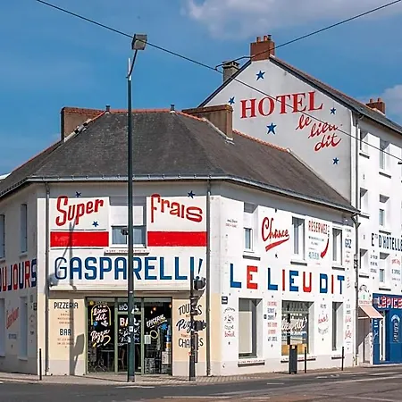Le Lieu Hotel 2*