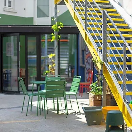 Otel Le Lieu Nantes