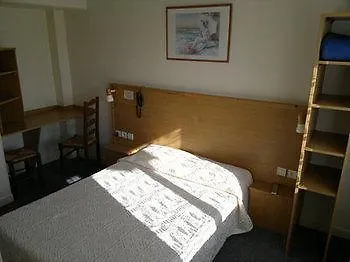 Hotel Le Lieu 2*