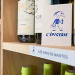 Hotel Le Lieu 2*